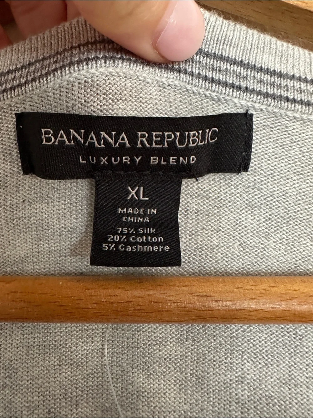 Banana Republic brand banana